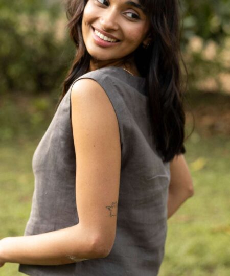 Women's Cotton Solid V Neck Sleevleess 2 Piece Outfit Loose Tank Top and Shot Scult Sets cord set ( Grey )