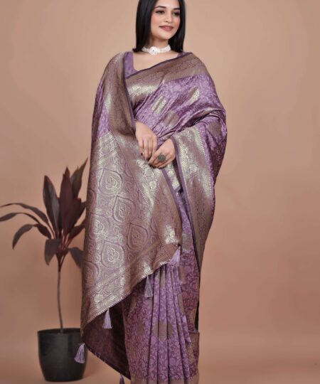 Lavender Banarasi Silk Saree with Gold Zari Butti | Majestic Pallu & Ornate Border | Wedding, Festival & Traditional Wear